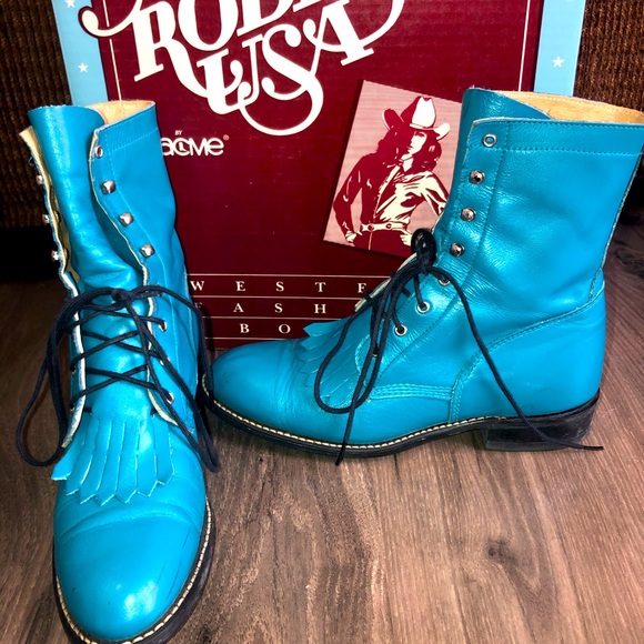 ACME Shoes - MISS RODEO USA By Acme turquoise boots with belt!